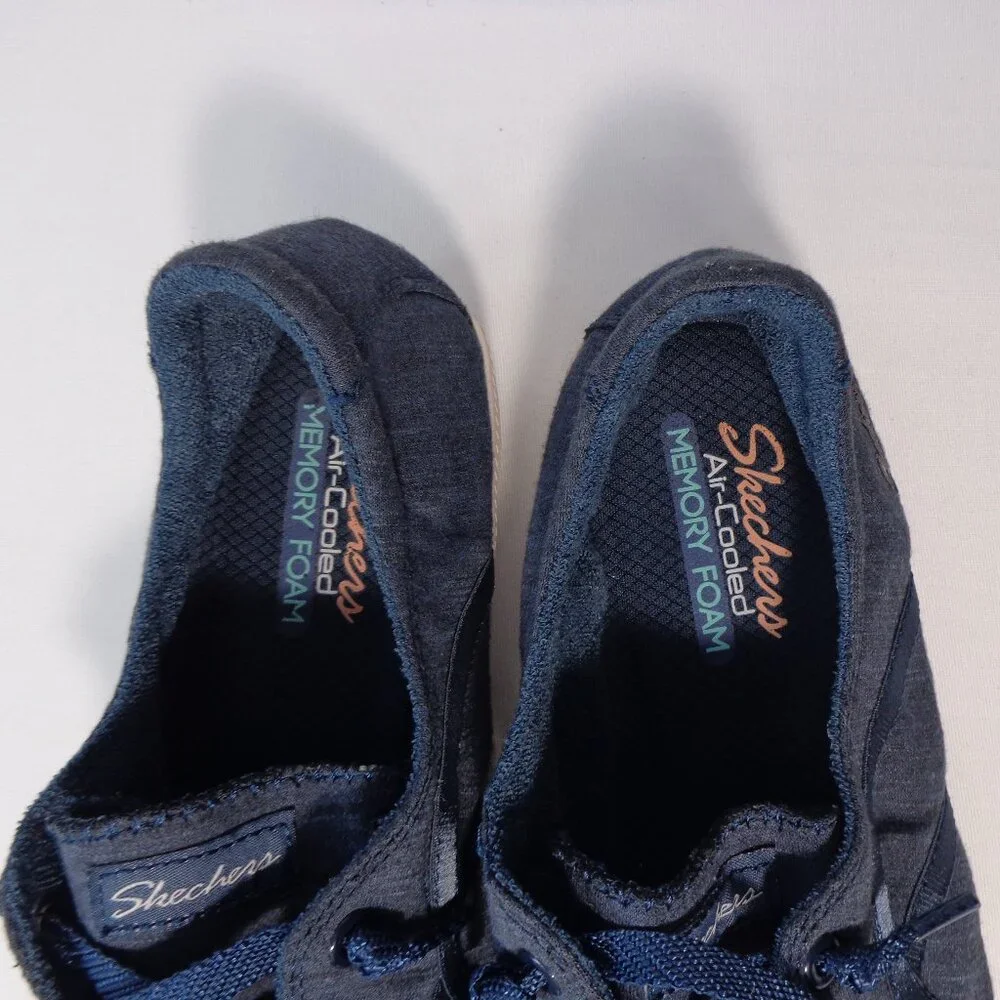 Skechers Women's Madison‎ Ave Take A Walk Navy Slip On Sneakers 23958 Size 9.5